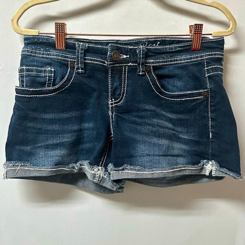Maurices Women's Cut‎ Off Shorts 1/2 Stretch dark denim large stitch (1956)